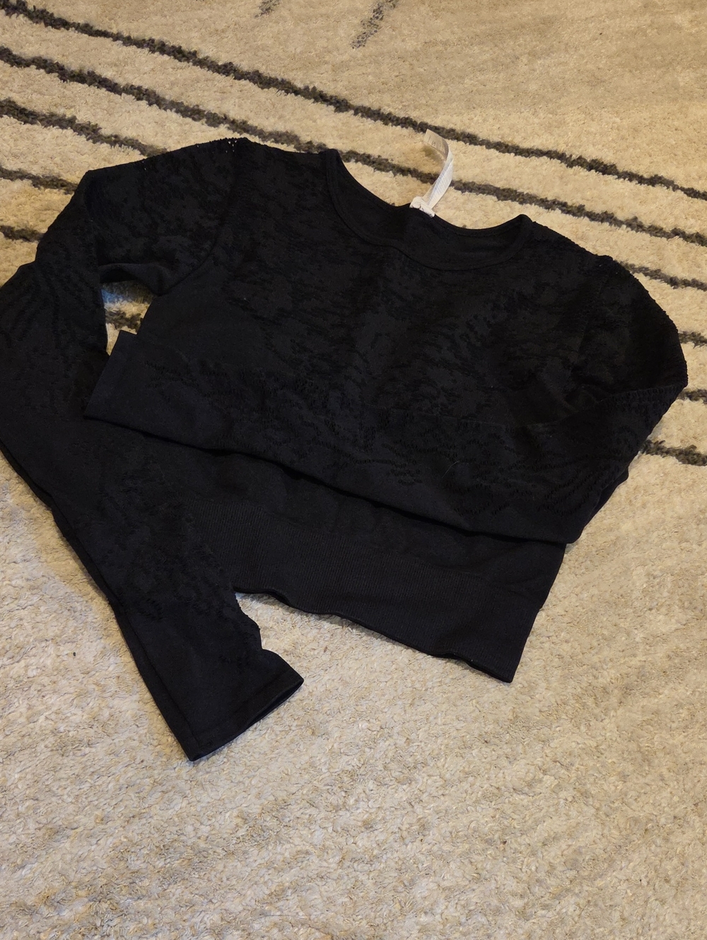 Fabletics Black Long-Sleeve Textured Crewneck Top
